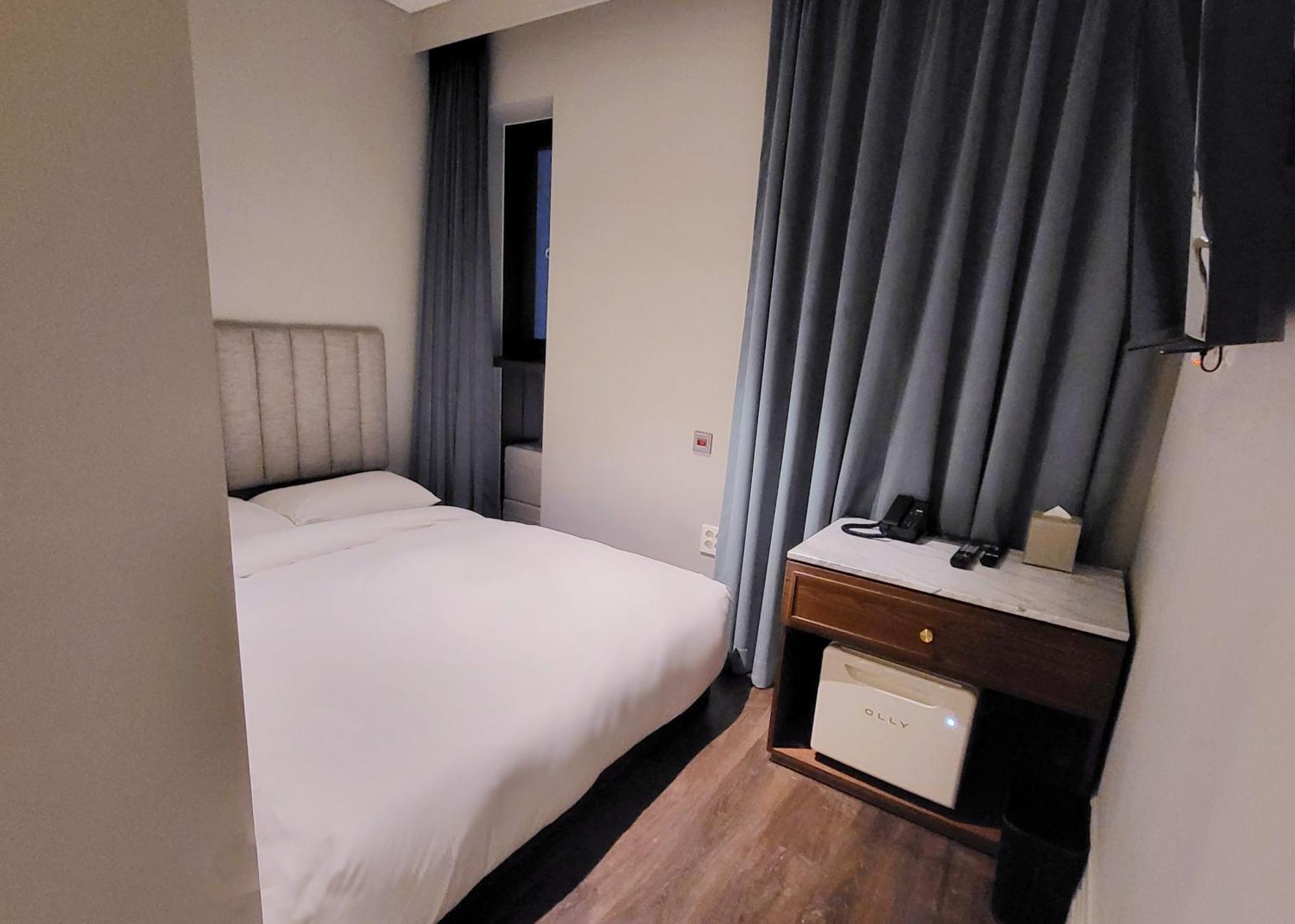 Hotel Crescendo Сеул Экстерьер фото